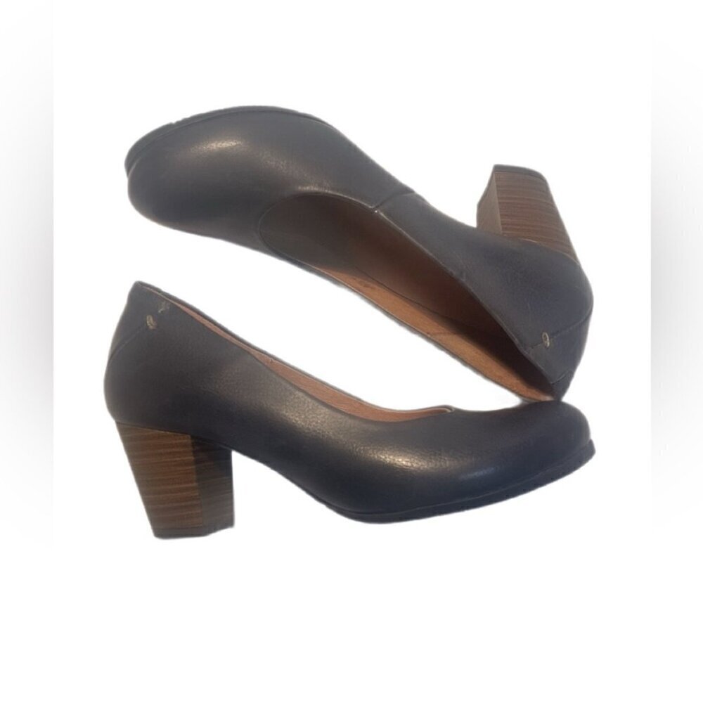 NWT Wanda Panda Blue Leather block heel comfortable Stylish court pump 36 - Picture 3 of 6